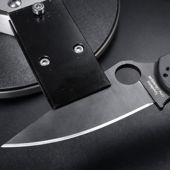 Cru-Wear Steel: A Balanced Tool Steel for Hard-Use Knives